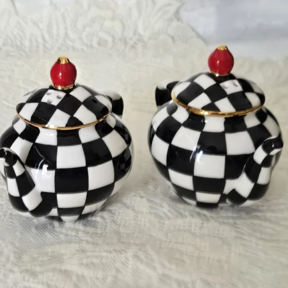 MacKenzie-Childs Courtly Check Salt & Pepper Shakers - Picture 10 of 11